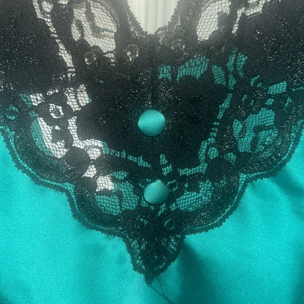 Ladies cami - Picture 2 of 7